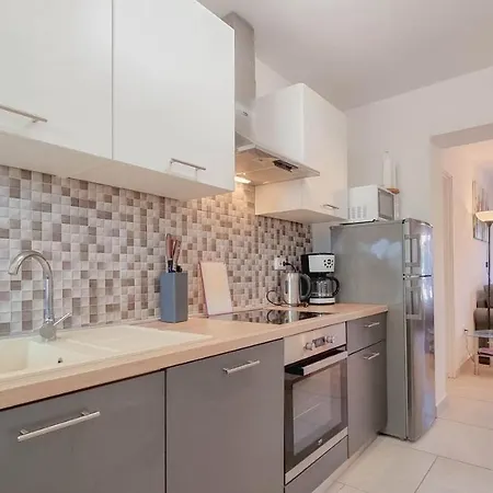 Fiore Three Novigrad Istria