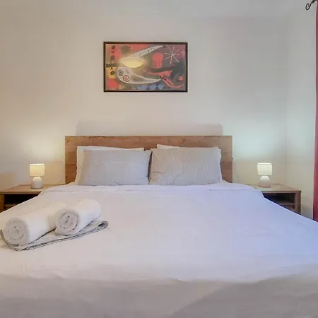 Fiore Three Διαμέρισμα *